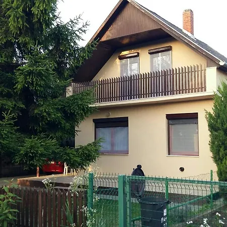 Ferienhaus Szatmari Vendeghaz Balatonlelle