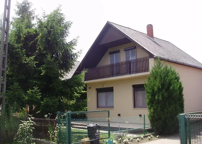 Szatmari Vendeghaz Balatonlelle